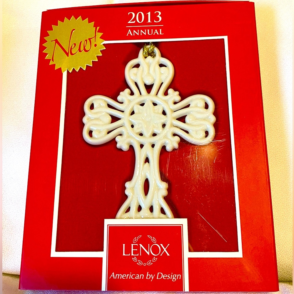 Lenox 2013 Annual Snow Fantasies Cross Christmas / Holiday Ornament~NIB~Rare